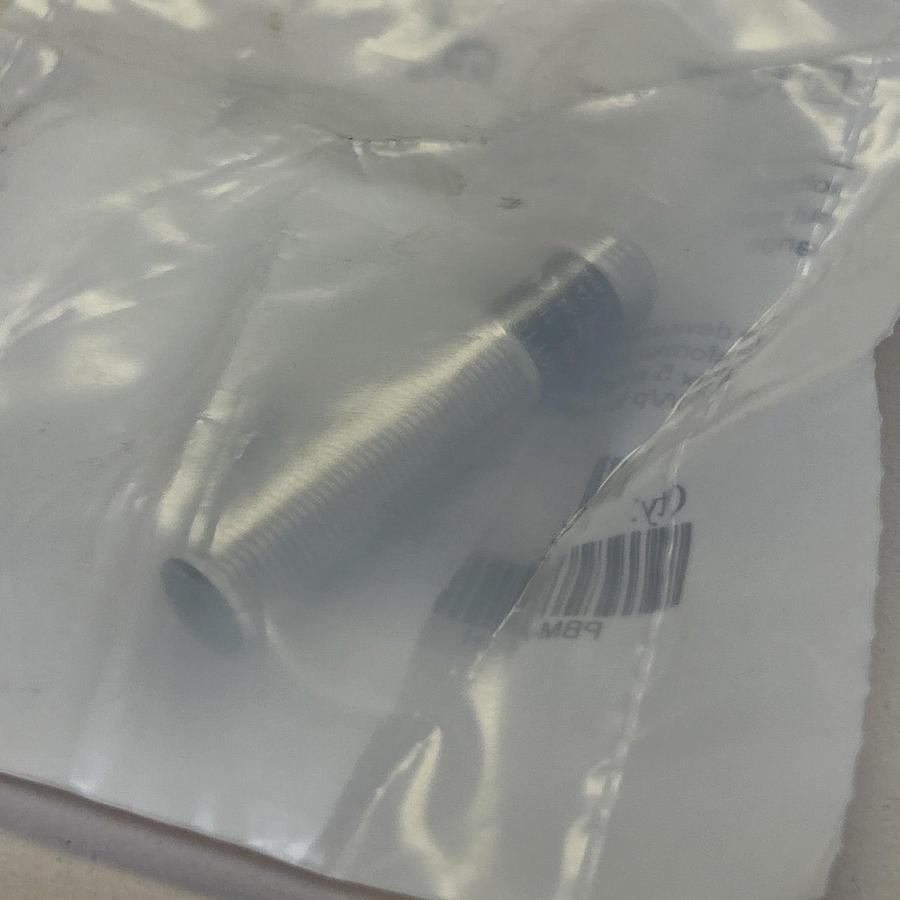 Used AUTOMATION DIRECT,PBM-AN-1H,INDUCTIVE PROXIMITY SENSOR NEW