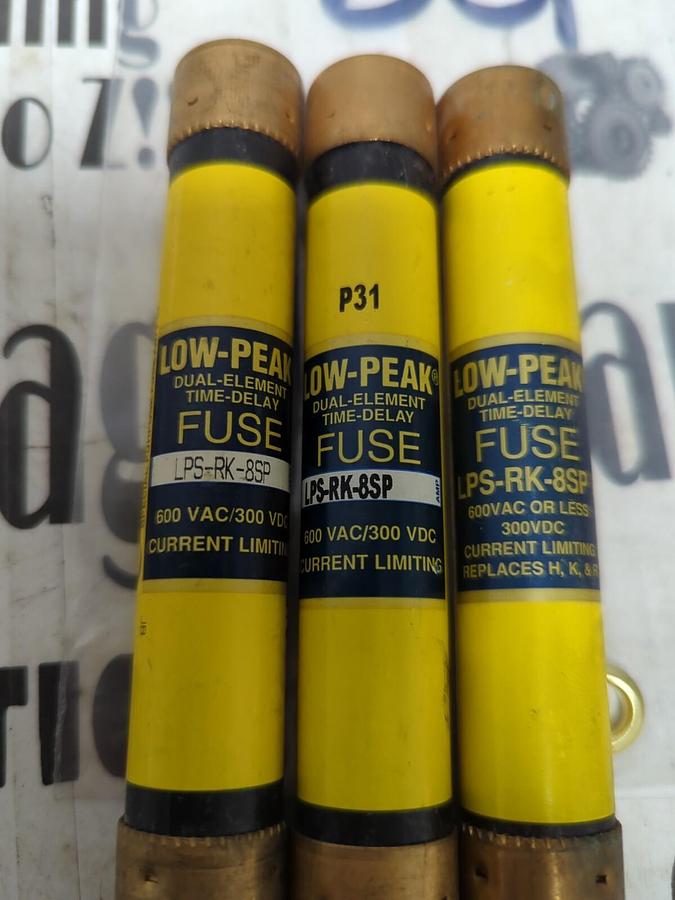 COOPER BUSSMANN,LPS-RK-8SP,LOW-PEAK FUSES LOT OF 3 NOS