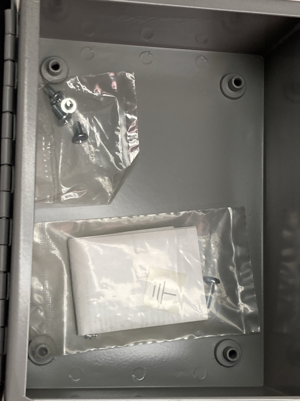 Wiegmann,B080603CH,Screw Clamps Electrical Enclosures Type 12, 13