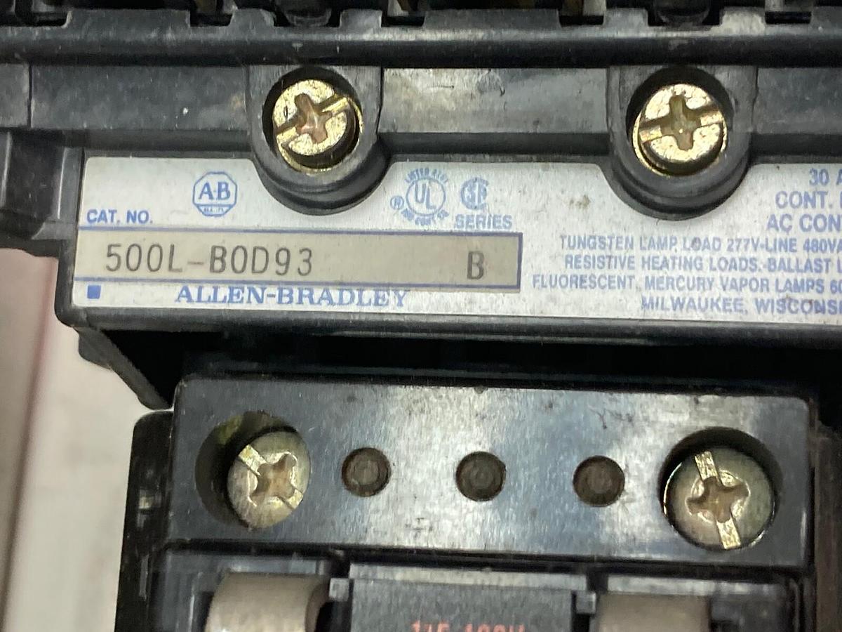 Used Allen Bradley,500L-BOD93,Lighting Contactor Ser B