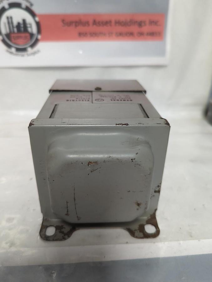 Used GENERAL ELECTRIC,9T51Y6,TRANSFORMER PRI-240/480V 50/60CY SEC 120/240V KVA .200