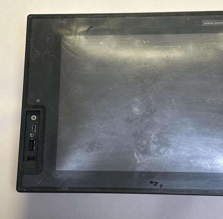 Used MITSUBISHI,GT1675-VNBD,COLOR TOUCH SCREEN INTERFACE PANEL