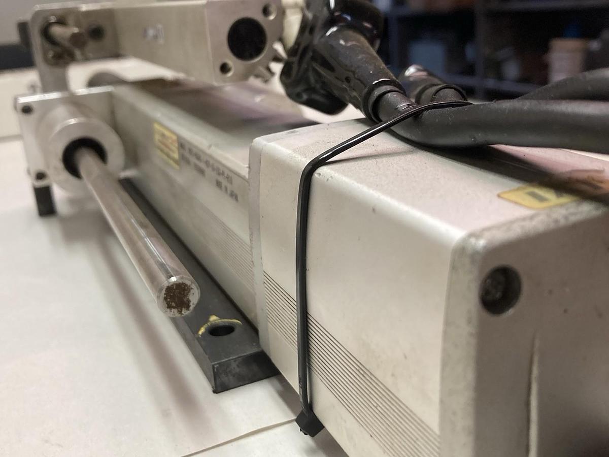 Used IAI,RCP2-RGD4C-I-42P-10-150-P1-R10,Actuator Cylinder
