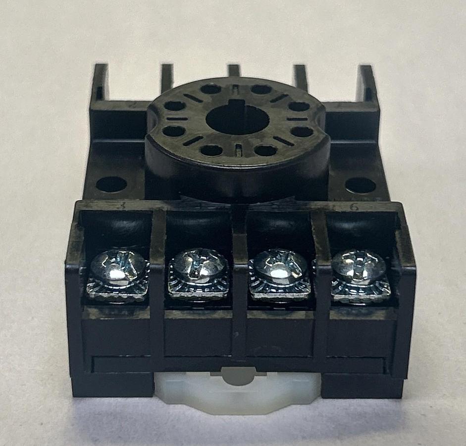 CUSTUM CONNECTOR,0T08-PC,RELAY SOCKET 10A 600V