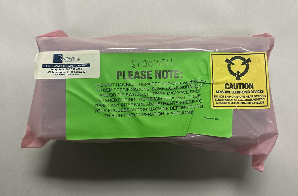 Used GE FANUC,IC660EBR101 / IC660EBR101C,GENIUS BLOCK RELAY OUTPUT MODULE REFURBISHED