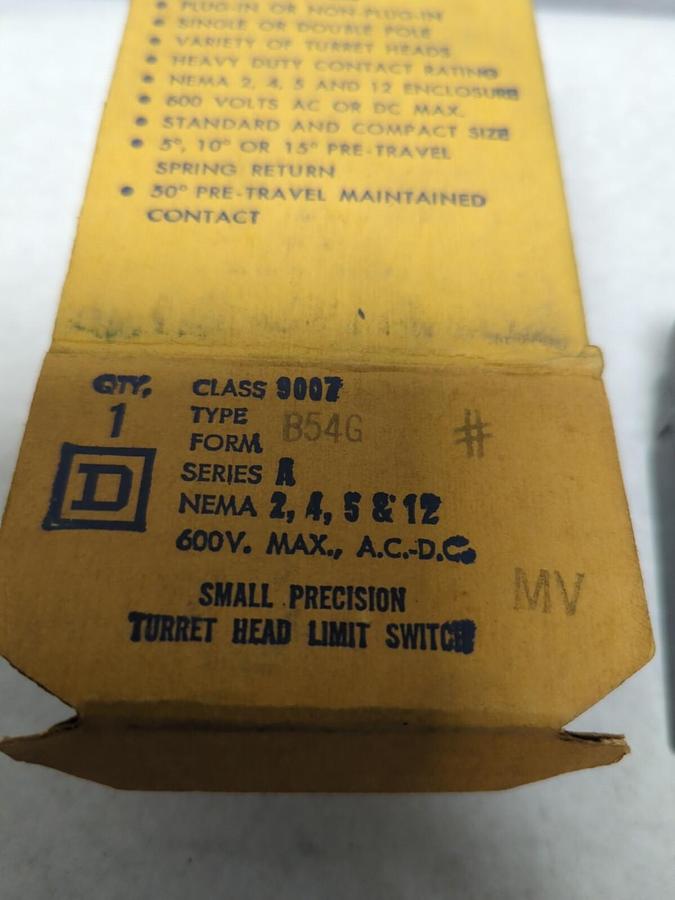 SQUARE D,B54G,TURRET HEAD LIMIT SWITCH SERIES A CLASS 9007 NOS