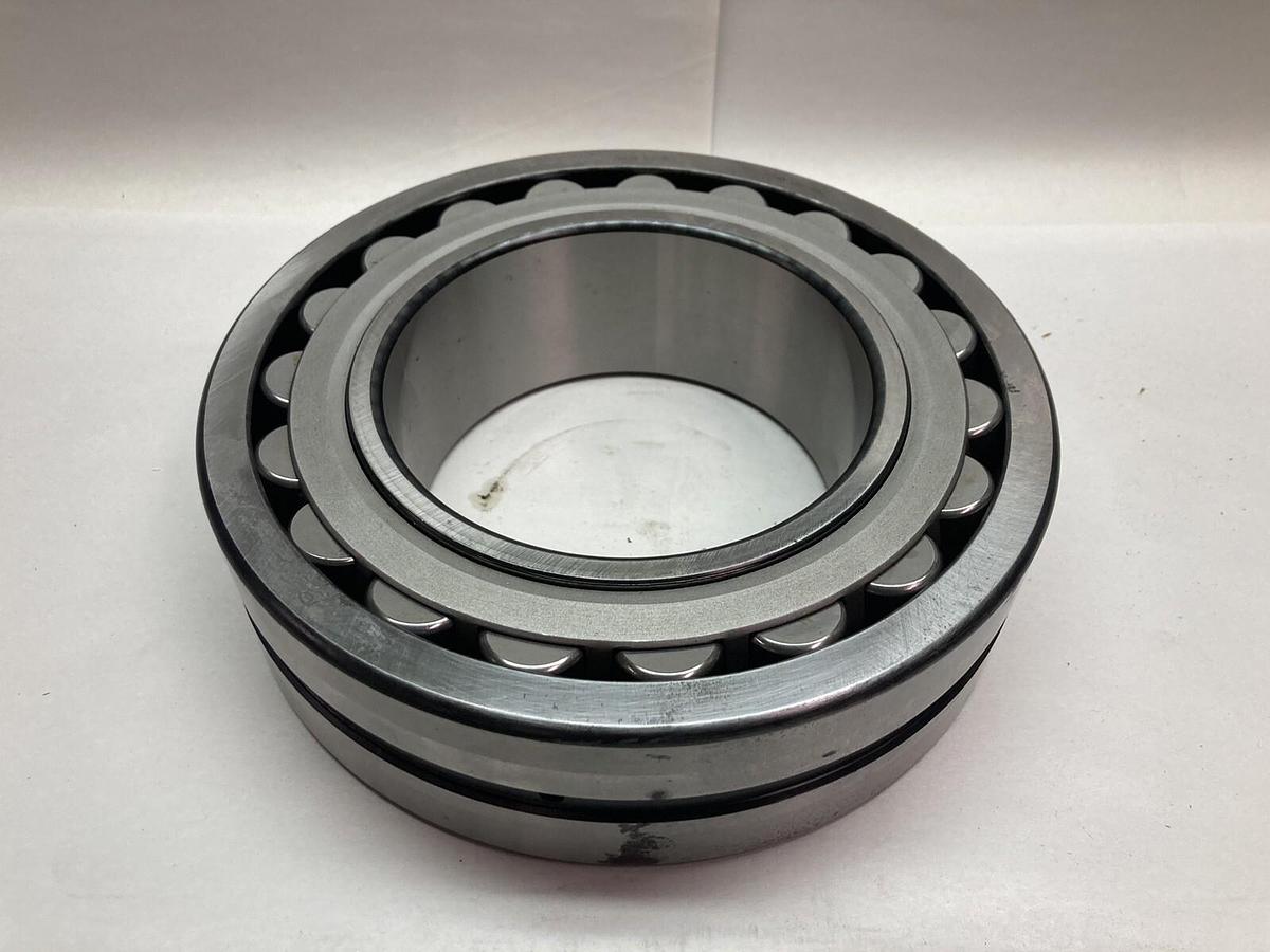 Timken,22228 CJ W33,Spherical Roller Bearing