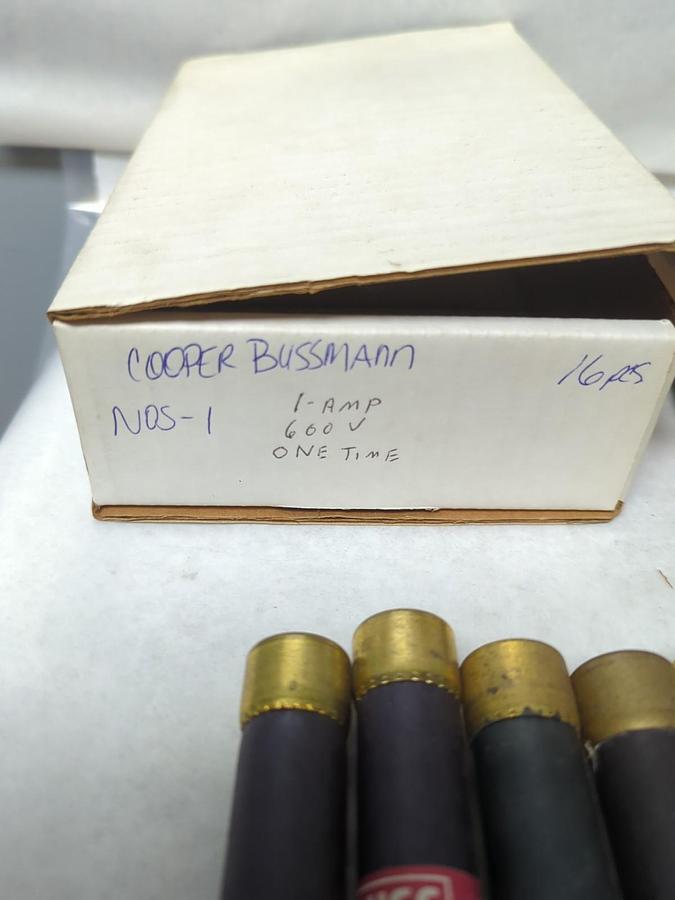 Used COOPER BUSSMANN,NOS-1,ONE-TIME 1 AMP FUSE LOT OF 17 PRE-OWNED