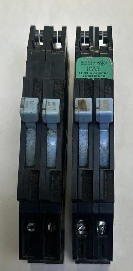 Used ZINSCO SYLVANIA,R-38,TANDEM CIRCUIT BREAKER 15A 120/240V 2P LOT OF 2