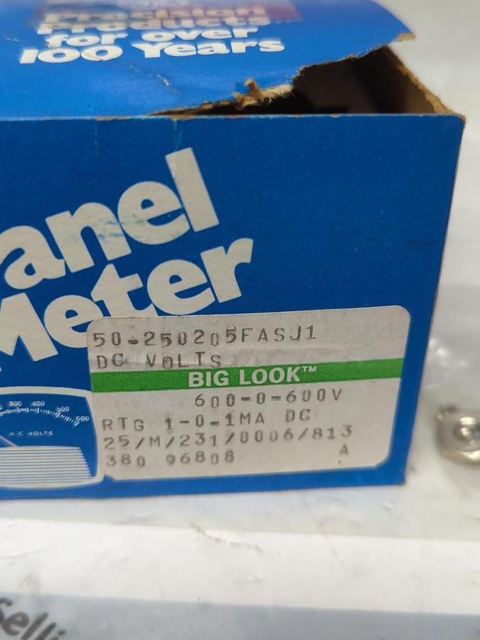 GE,50-250205FASJ1,PANEL METER 600-0-600 D-C VOLTS NOS