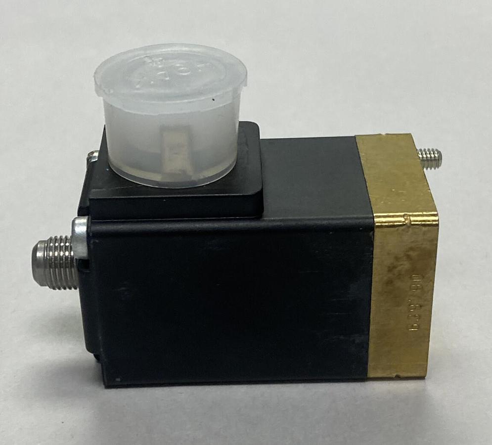 BURKERT,0312 D 7/64 FKM BR,SOLENOID VALVE NEW NO BOX