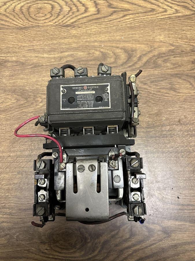 Used GE,CR7006D101Q,Size 2 Starter