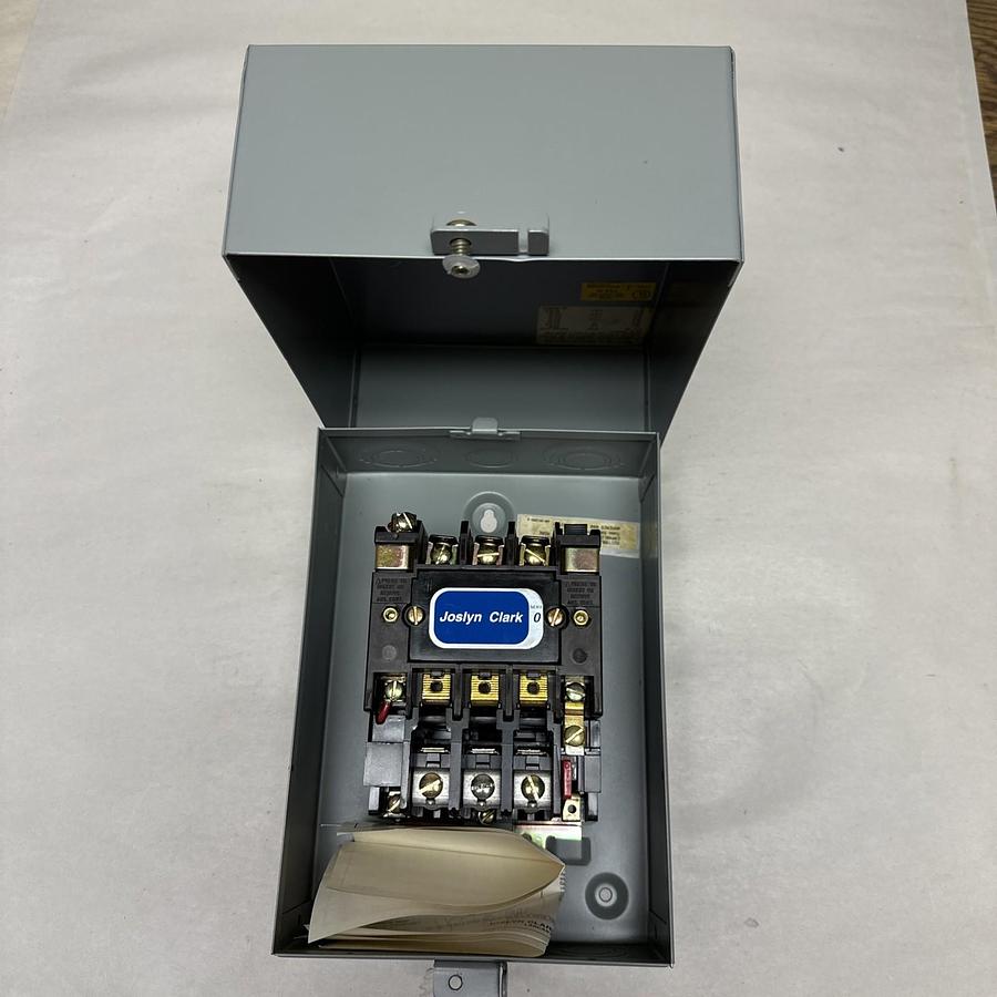 Joslyn Clark,T13U030-76,Size 0 18 Amp Motor Starter w/Enclosure
