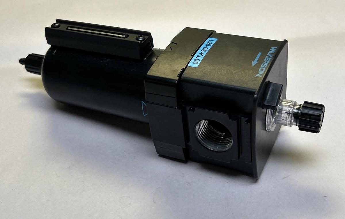 WILKERSON,L28-06-KL00,AIR LINE LUBRICATOR 3/4INCH NPT NOS