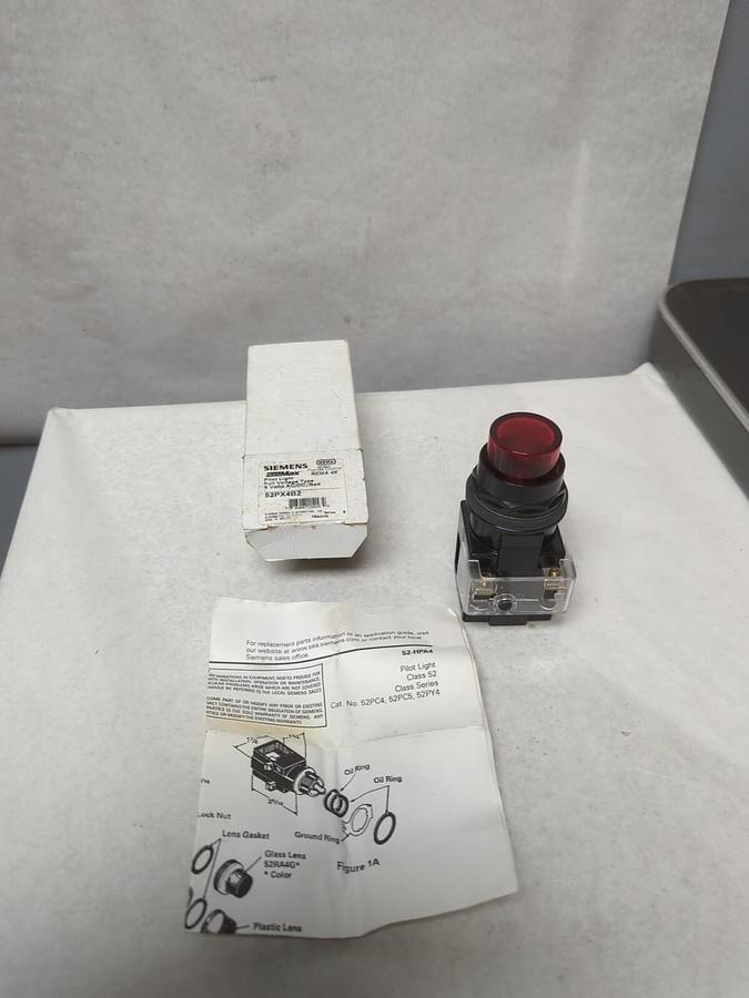 SIEMENS,52PX4B2,PILOT LIGHT 6 VOLT AC/DC RED NEMA 4X NOS
