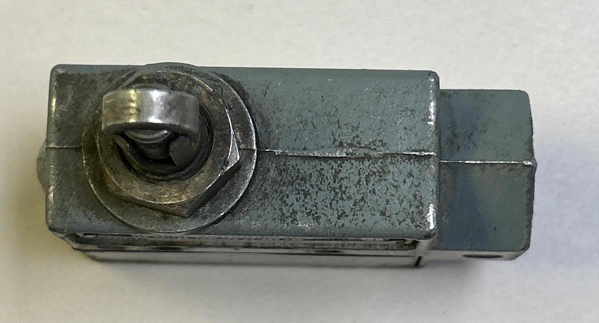 Used HONEYWELL MICROSWITCH,BZE6-2RQ9,LIMIT SWITCH
