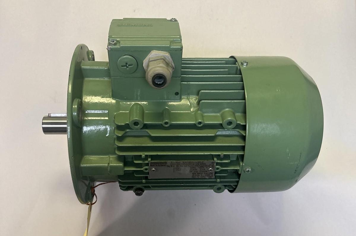 Used SIEMENS,1LA70904AA91-Z,MOTOR 1.3KW 1.75HP 1715RPM 460V