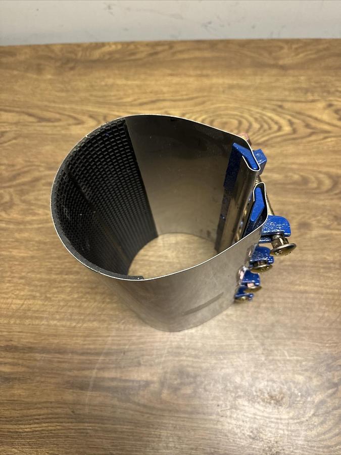 Smith-Blair,245-00066312-000,Stainless Steel Repair Clamp 6.63"x12"