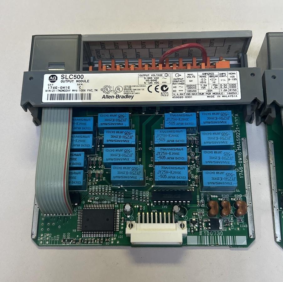 Used ALLEN BRADLEY,1746-0W16,SLC500 OUTPUT MODULE LOT OF 2