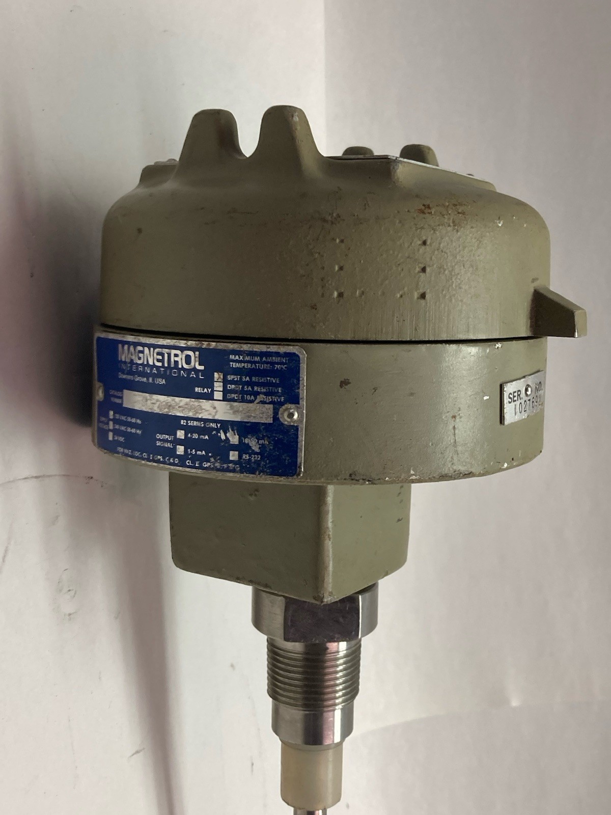 Used Magnetrol,80-7082-302,Level Transmitter 120Vac 50-60Hz SPST 5A Resistive
