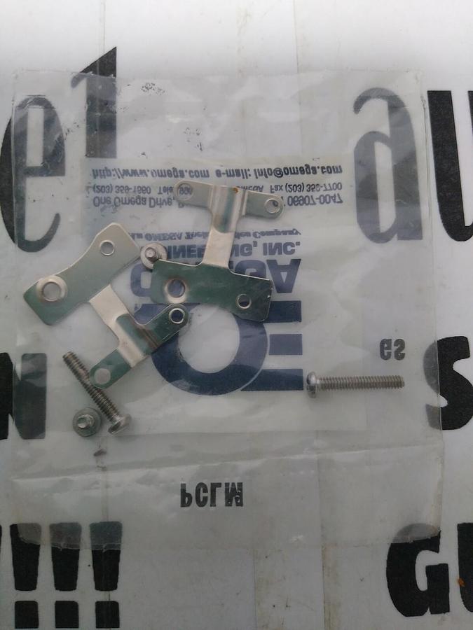 Used Omega,PCLM-GS,Cable Clamp Kit Lot of 20 NOS