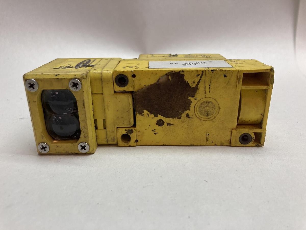 Used Banner,R2PBA,Maxi-Beam Photoelectric Sensor Power Block