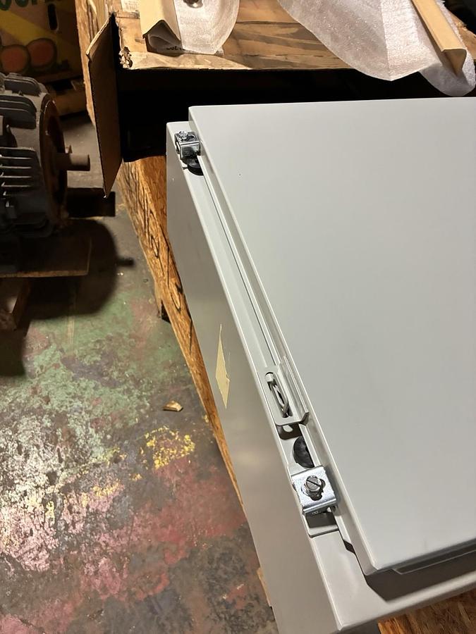 nVENT HOFFMAN,A242408LP,METAL CONTROL PANEL ENCLOSURE 24"X24"X8"