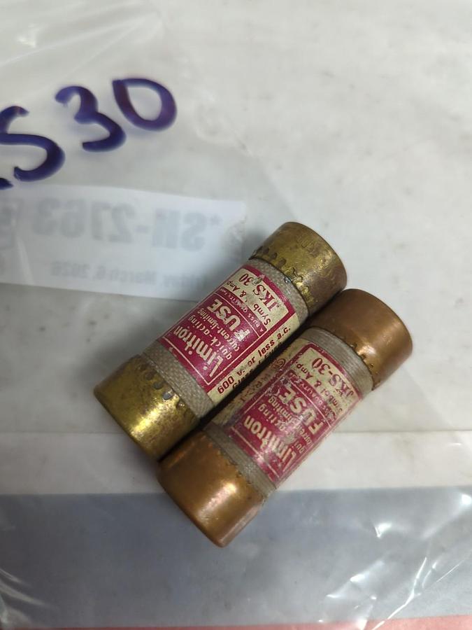 Used COOPER BUSSMANN,JKS-30,LIMITRON 30 AMP FUSE LOT OF 2 PRE-OWNED