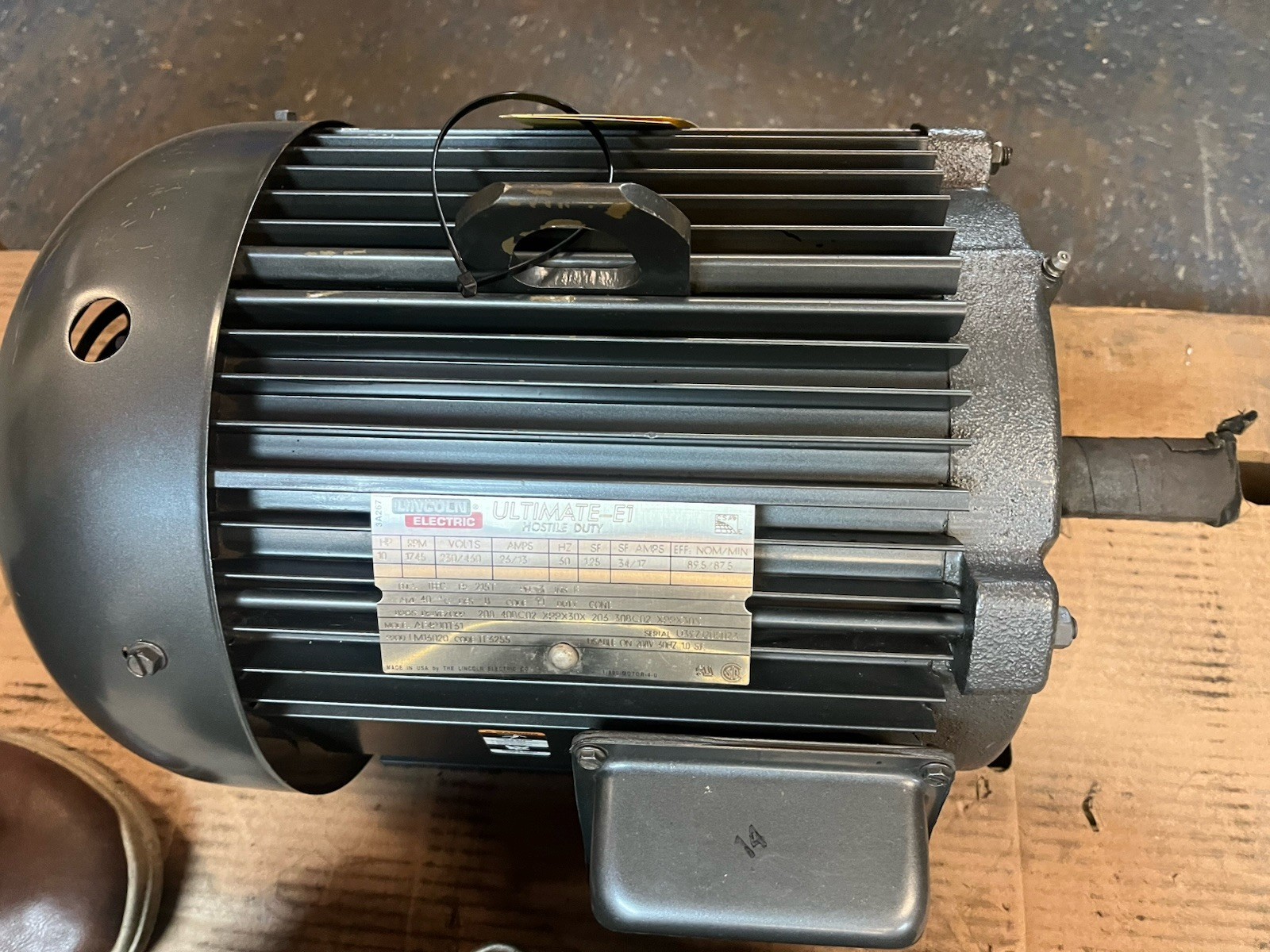 LINCOLN,AF4P10T61,ULTIMATE-E1 HOSTILE DUTY MOTOR 10HP 1745RPM 3PH 230/460V 215T