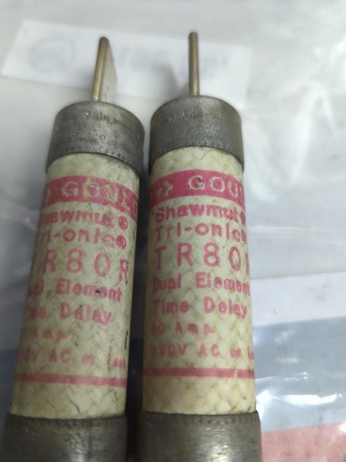 Used GOULD SHAWMUT,TR80R,TRI-ONIC FUSE 80 AMP LOT OF 2 PRE-OWNED