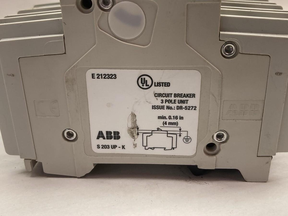 Used ABB,E 212323,3-Pole Circuit Breaker 50/60Hz 10kA