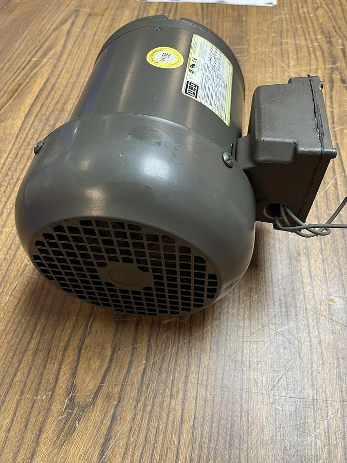 Used WEG,7518ES3EB56C,MOTOR 3/4HP 1730RPM 3PH B56C