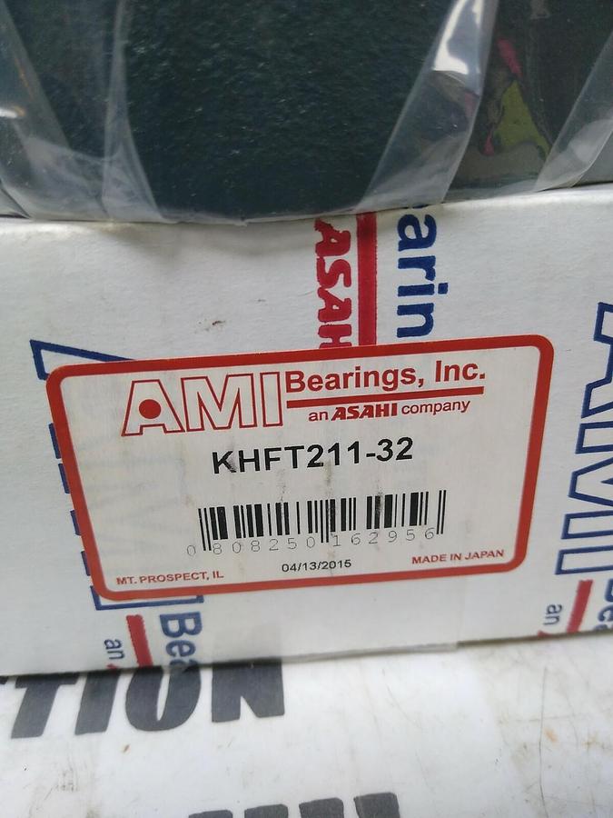 AMI,KHFT211-32,FLANGE MOUNT BEARING 2-BOLT BASE 2 INCH BORE NOS
