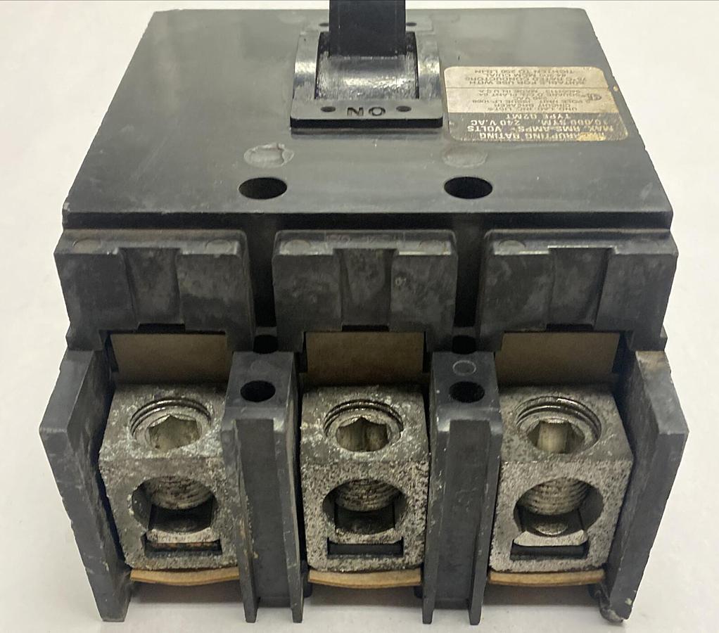 Used Square D,Q2MT,Circuit Breaker 225A 240V 3 Pole