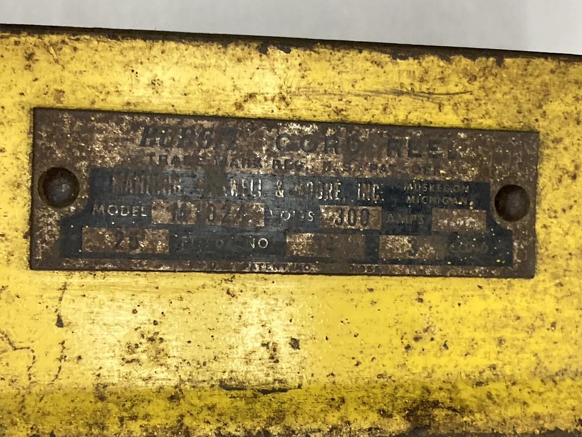 Used Maxwell,M1024,Budget Cord Reelm 300V