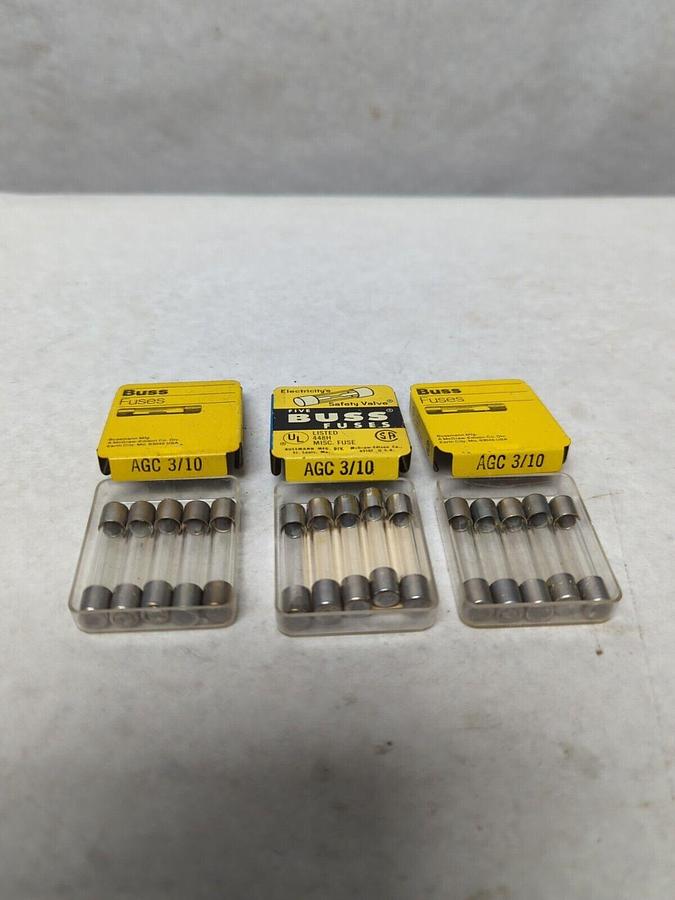 COOPER BUSSMANN,AGC 3/10,GLASS FUSE LOT OF 15 NOS