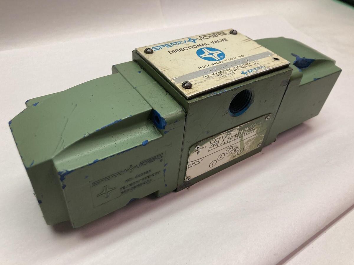 Used Sperry Vickers,DG4S4-016C-W-B-50,Directional Pilot Valve