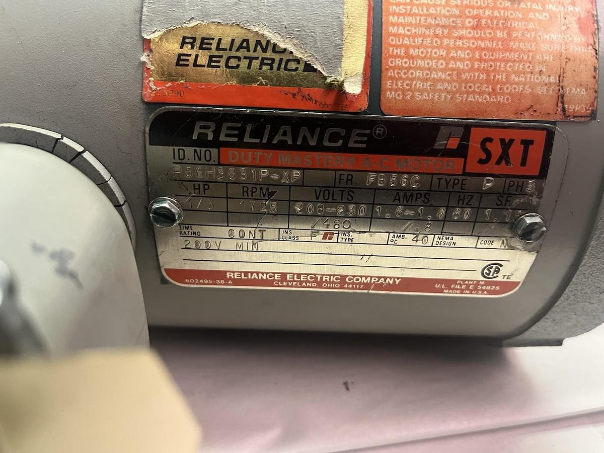 Used RELIANCE,P56H3831P-XP,SXT MOTOR 1/3HP 1725RPM 3PH FB56C