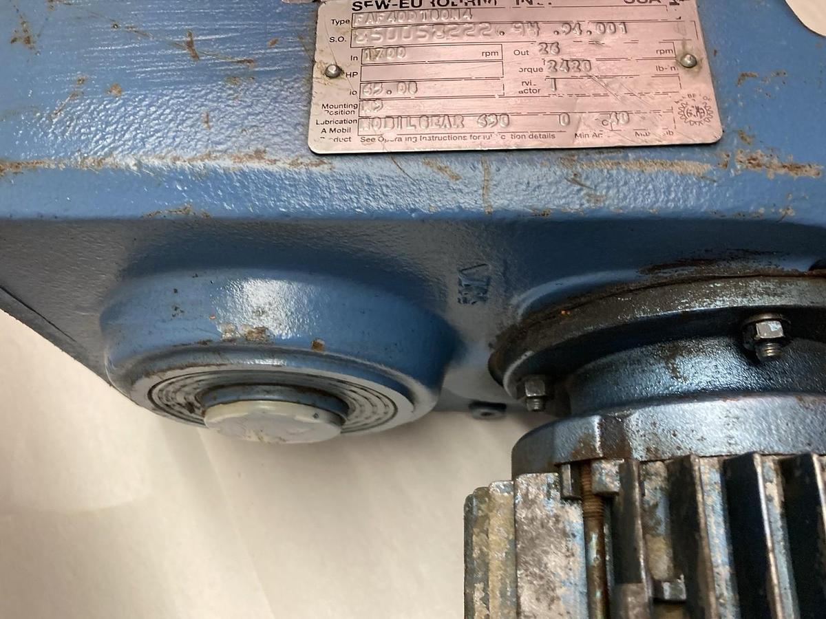 Used Sew-Eurodrive,FAF40DT80N4,Gear Motor ratio 65 1700rpm 2420 Torque