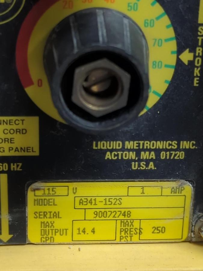 Used LIQUID METRONICS,A341-152S,METERING PUMP 115V 1 AMP PRE-OWNED