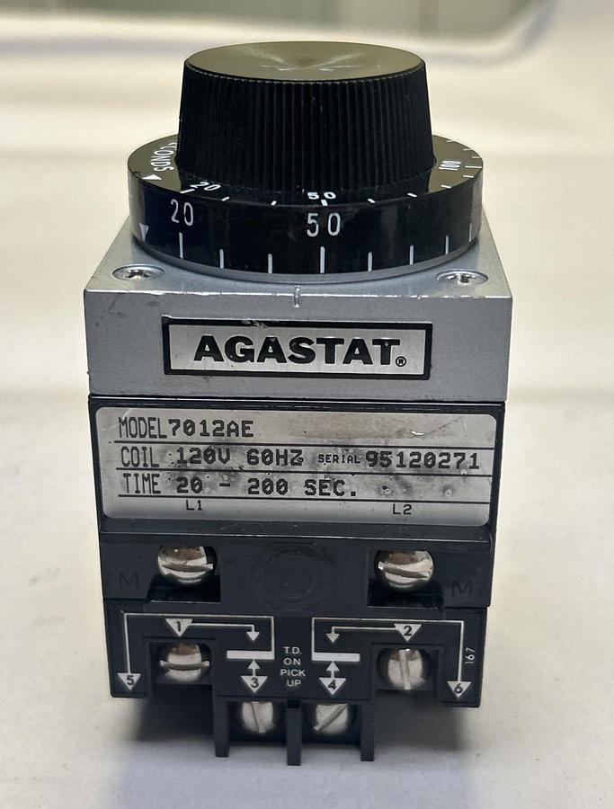 Used AGASTAT,7012AE,TIME DELAY RELAY 20-200 SECONDS 120V COIL