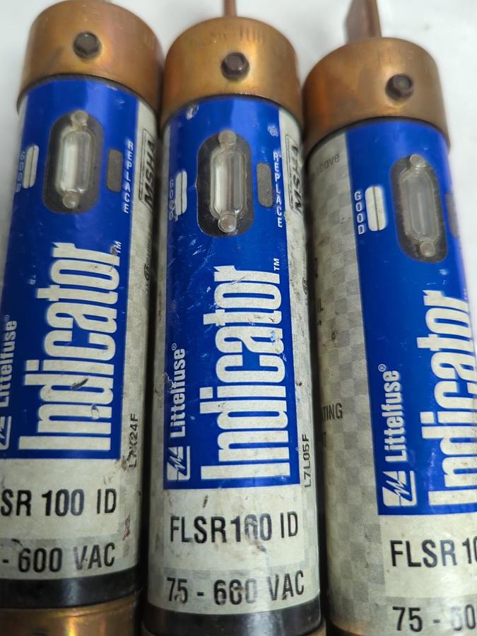 Used LITTELFUSE,FLSR100ID,INDICATOR 100 AMP FUSE LOT OF 3 PRE-OWNED