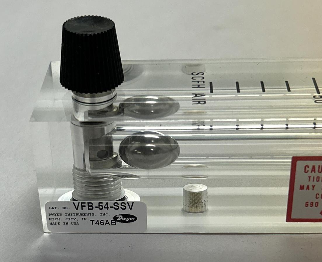 Used DWYER,VFB-54-SSV,FLOWMETER NEW