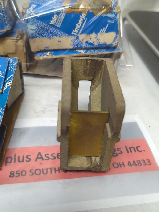 EATON YALE TIMBERJACK,5171768,ARC CHUTE GAURD LOT OF 5 NOS