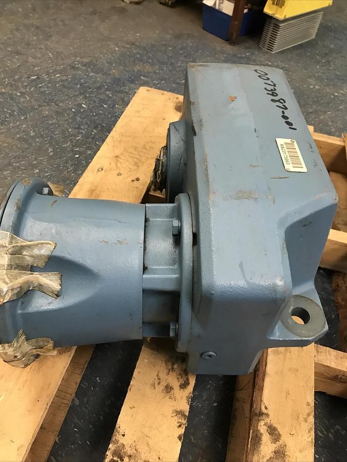 Used Sew Eurodrive,FA70LP213TC,Gear Reducer Ratio 28.03
