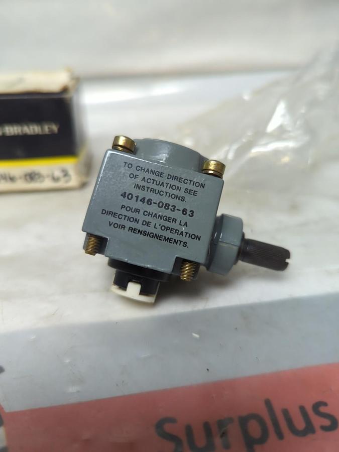 ALLEN BRADLEY,40146-083-63,LIMIT SWITCH OPERATING HEAD NOS