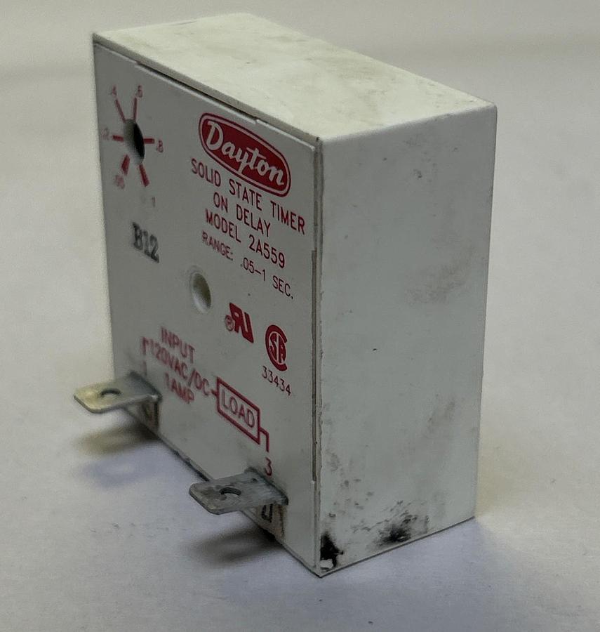 Used DAYTON,2A559,SOLID STATE TIMER LOT OF 3