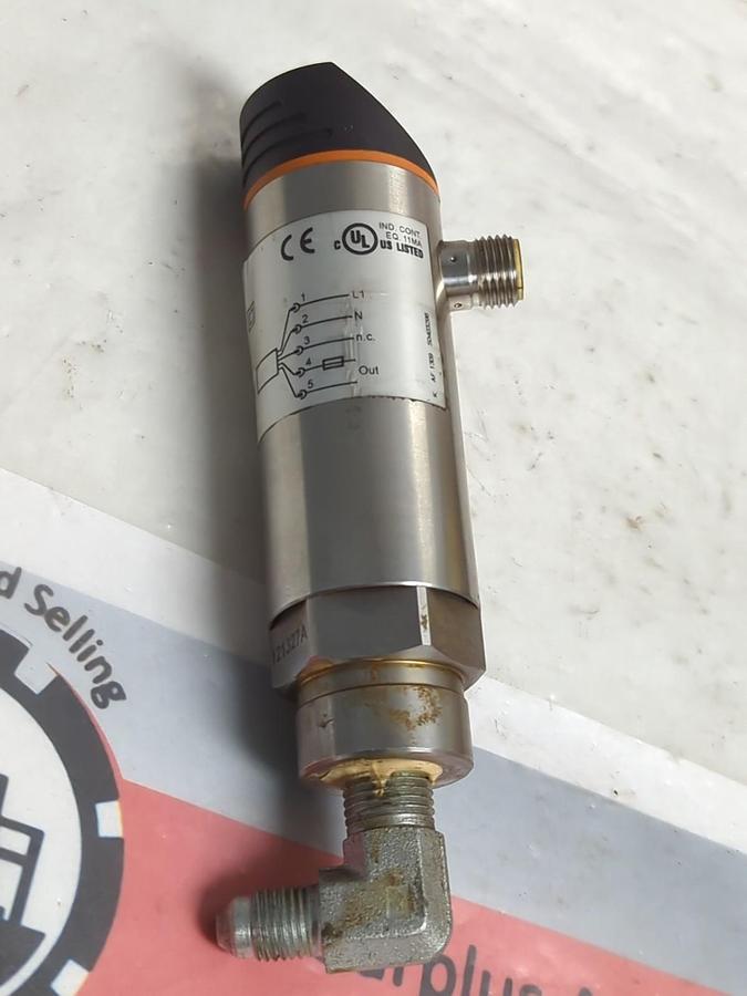 Used IFM,PN4222,ELECTRONIC PRESSURE MONITOR 1/4 INCH NPT PRE-OWNED