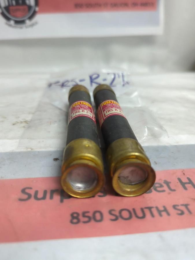 Used COOPER BUSSMANN,FRS-R-2-1/4,FUSETRON 2-1/4 AMP FUSE LOT OF 2 PRE-OWNED