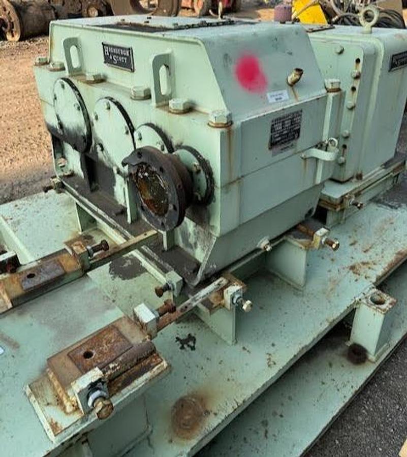 Used Horsburgh & Scott,Mark II Helical Speed Reducer 33.532 Ratio 75HP